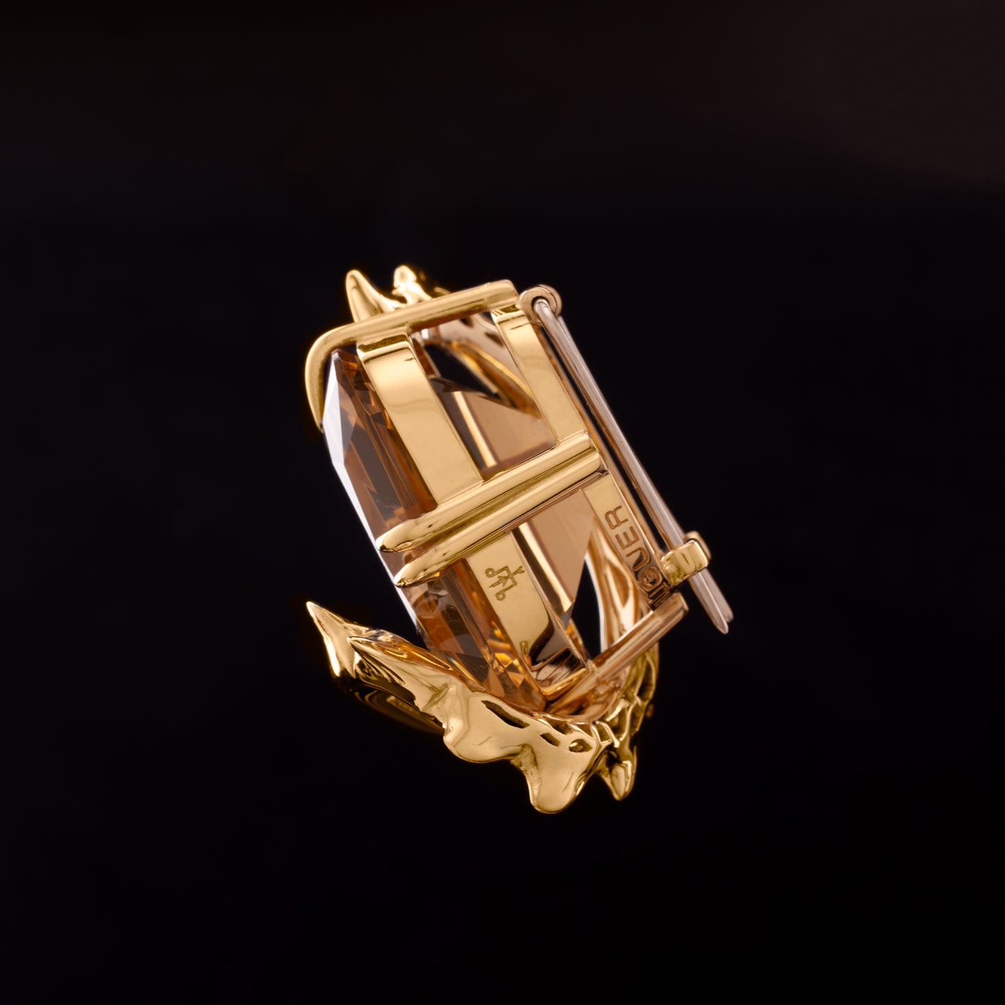 30ct Golden Citrine Croc Brooch Pendant