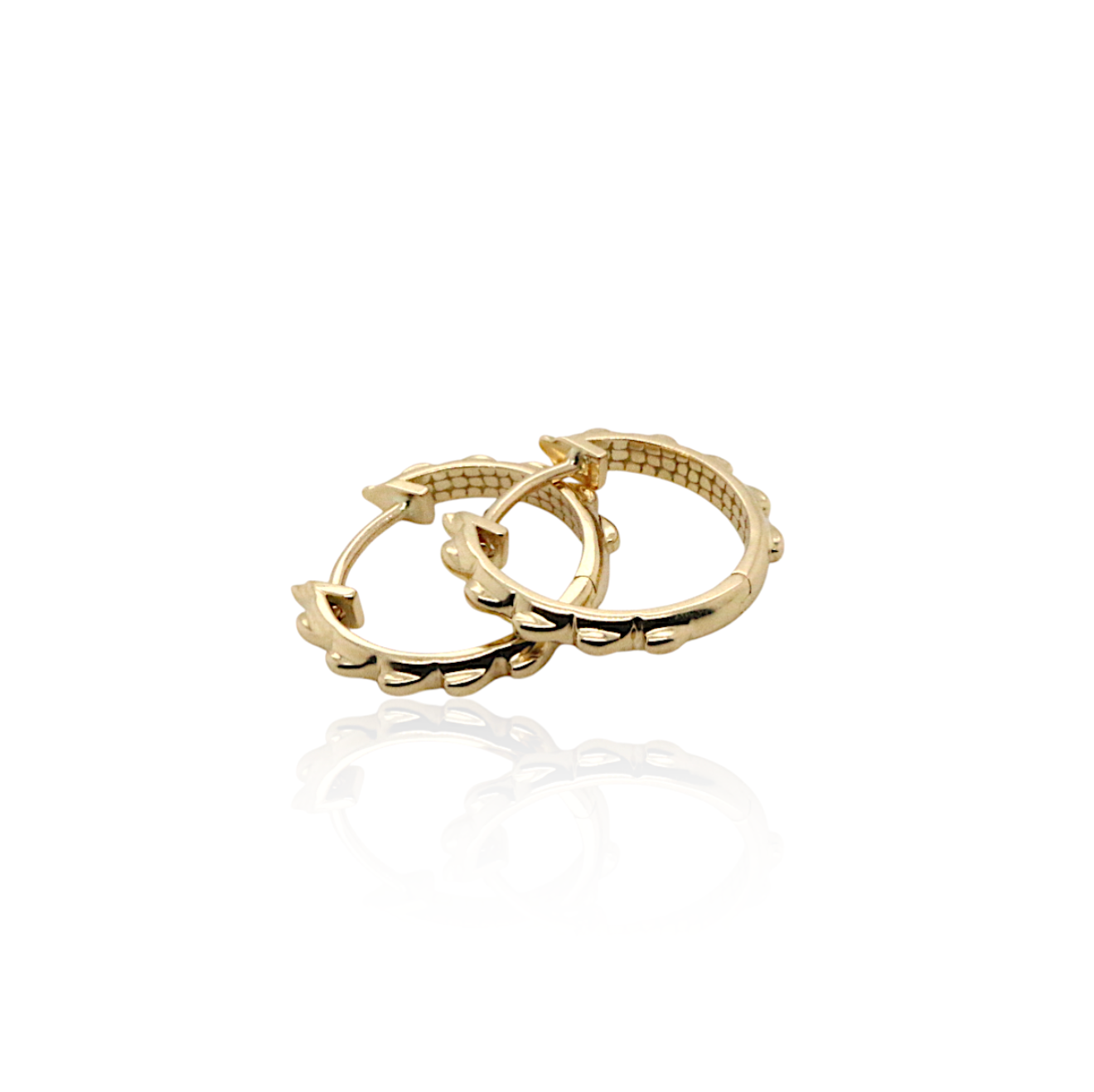Slider Croc Hoop in 18ct yellow gold
