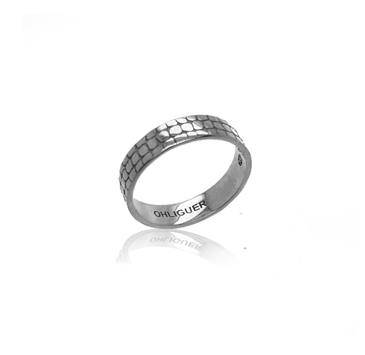 Croc band in 18ct white gold