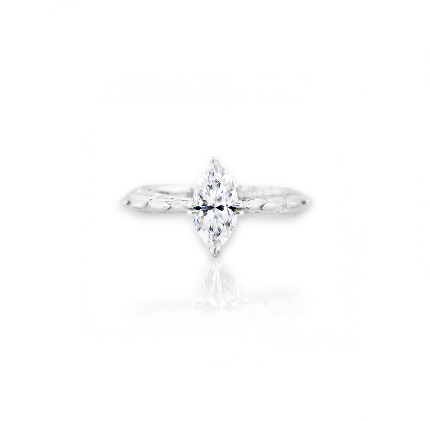Marquis Cut Diamond Croc Tail Vertical set in 18ct White Gold