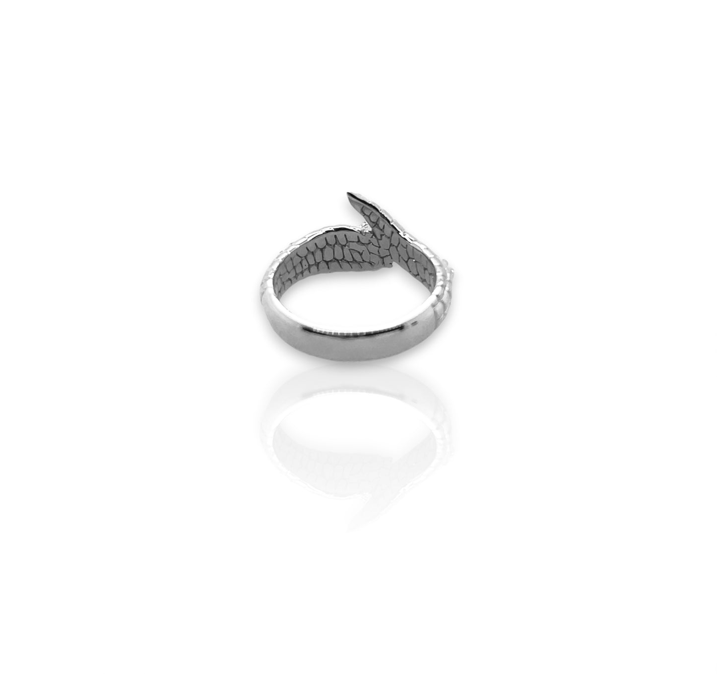 Croc Tail Ring with Round Brilliant Cut Diamond in 18ct White Gold