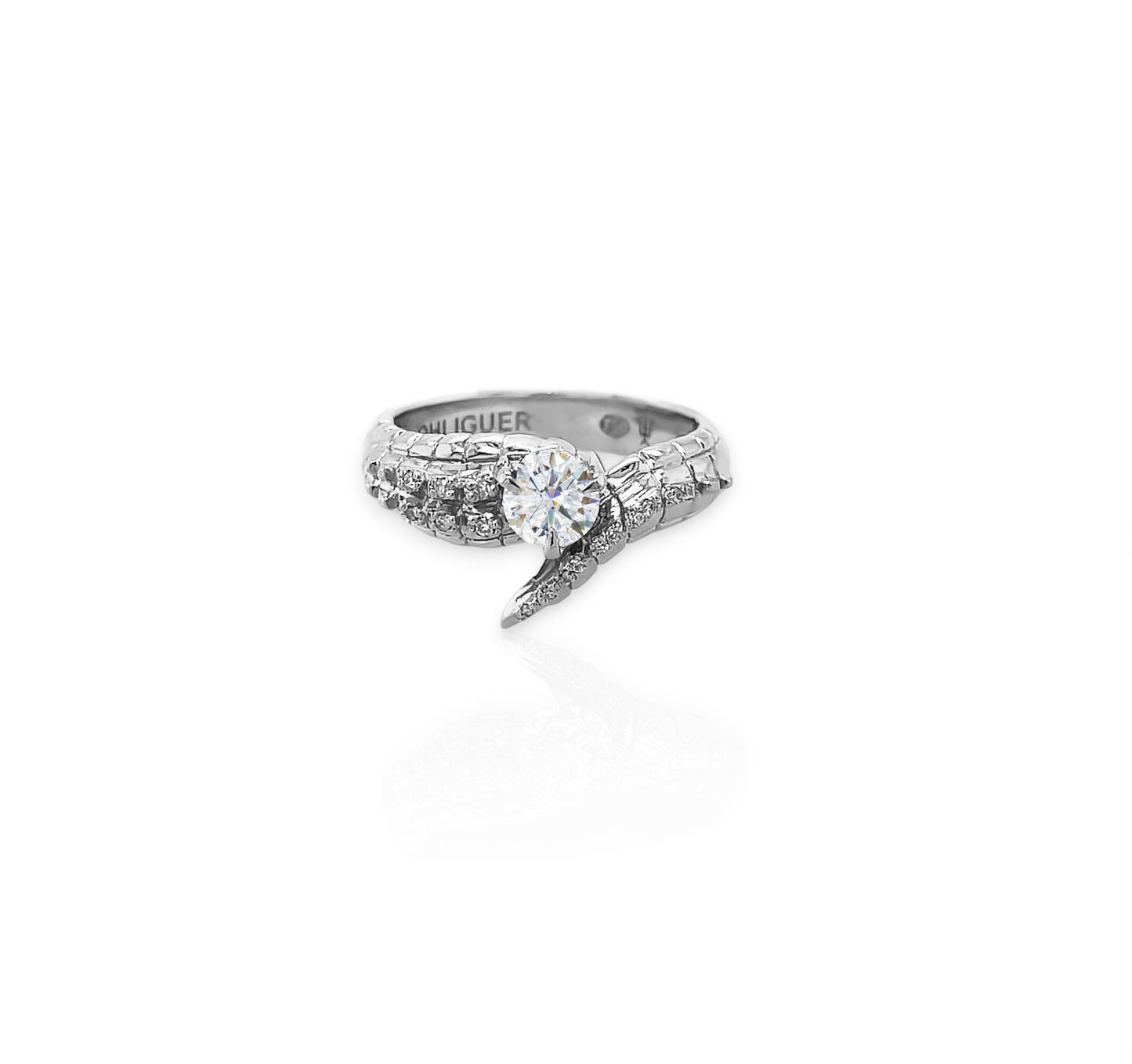 Croc Tail Ring with Round Brilliant Cut Diamond in 18ct White Gold
