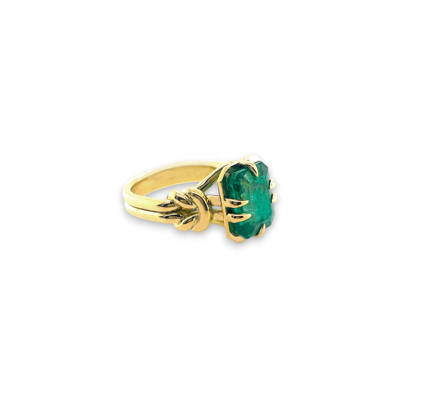 Emerald Chunky Reef Knot Ring in 18ct Yellow Gold