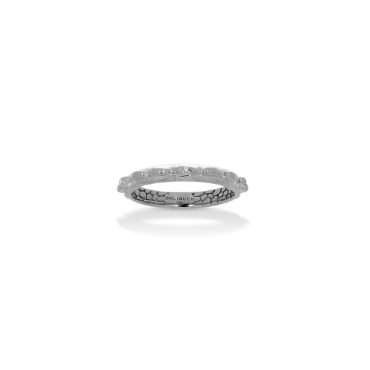Croc Tail stacker ring in 18ct White Gold with White diamonds