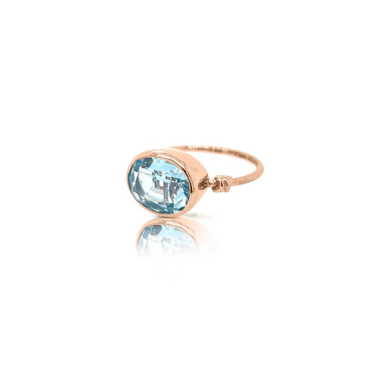 Love Knot ring in Aquamarine and 18ct Rose gold