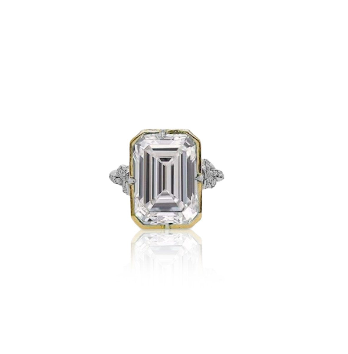 Forget Me Knot Diamond ring in 22ct yellow gold and platinum