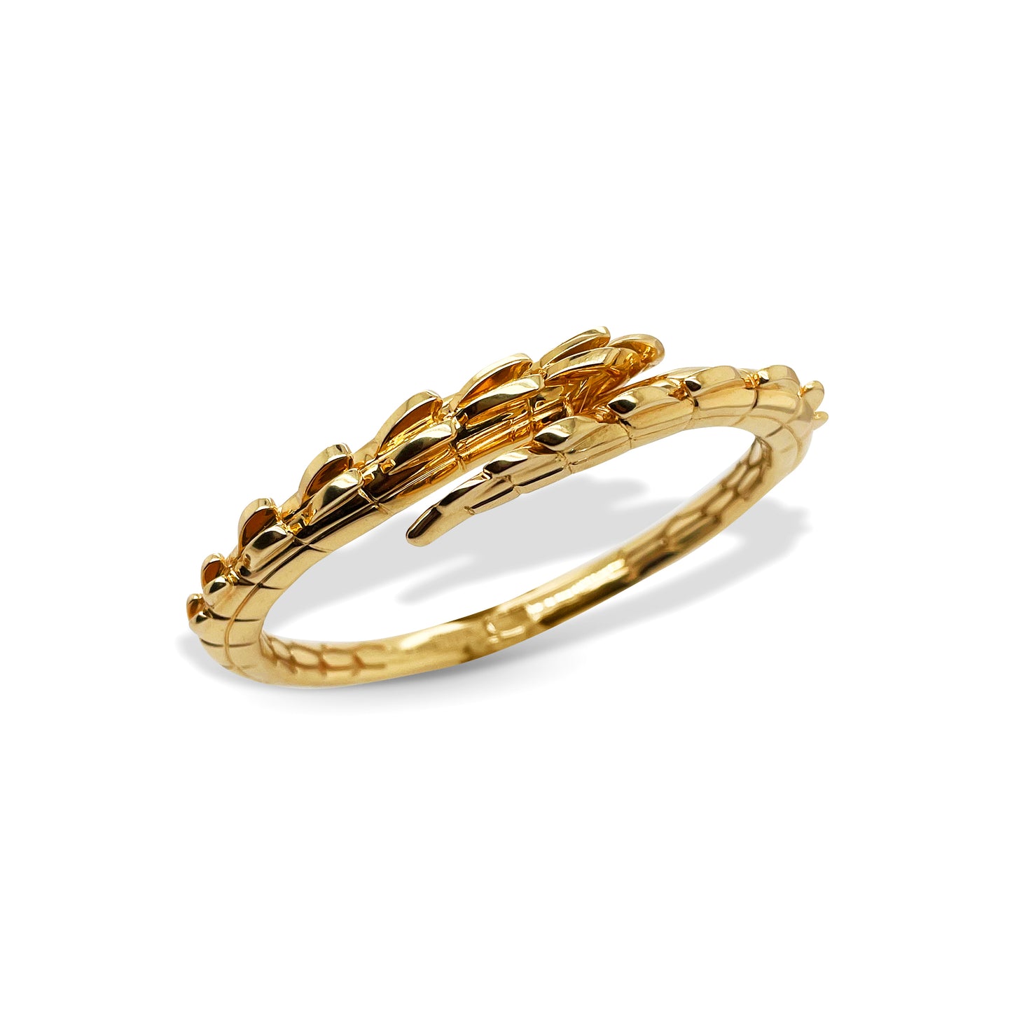 Croc Tail cuff in 18ct Yellow Gold