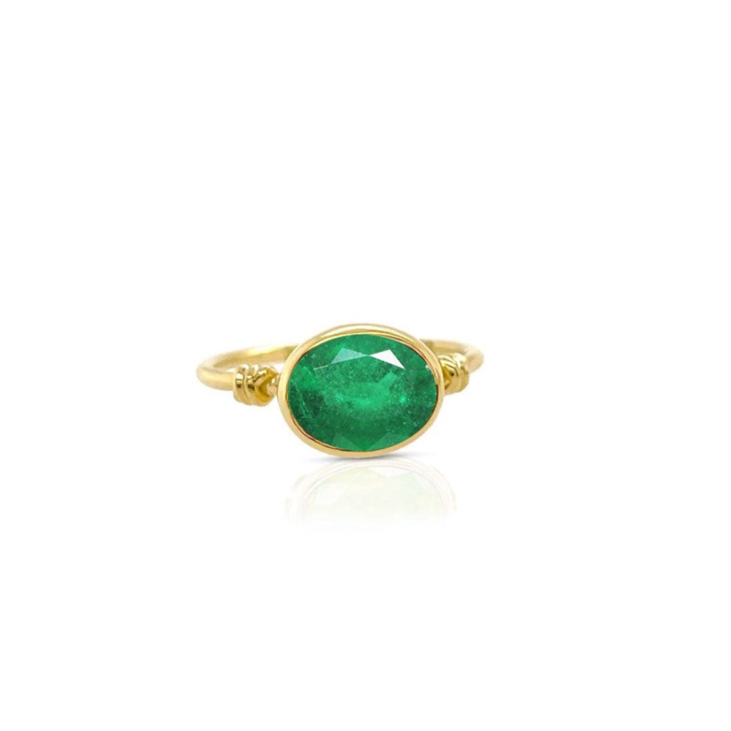 Love Knot ring in Emerald and 18ct Yellow gold