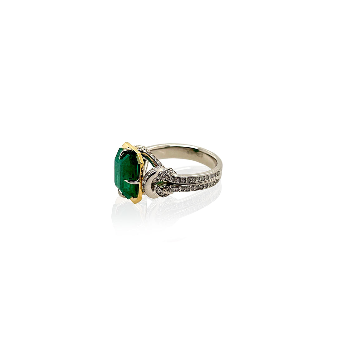 2ct Reef Knot in Emerald, platinum and 22ct yellow gold and diamonds