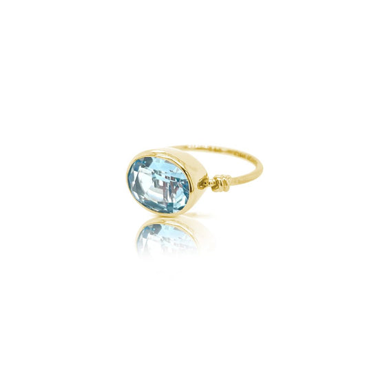 Love Knot ring in Aquamarine and 18ct Yellow gold