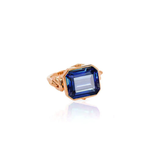 Forget Me Knot Tanzanite ring in 18ct Rose gold