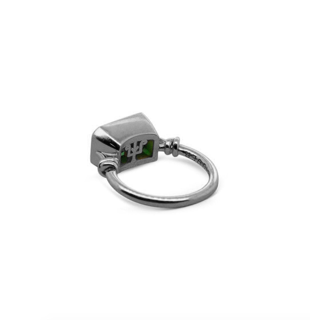 Forget Me Knot Ring with 2ct Emerald & 18ct White Gold