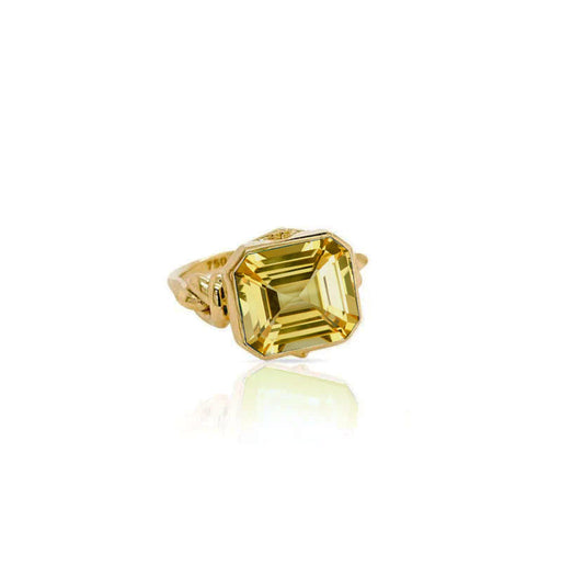 Forget Me Knot Yellow Sapphire ring in 18ct Yellow gold