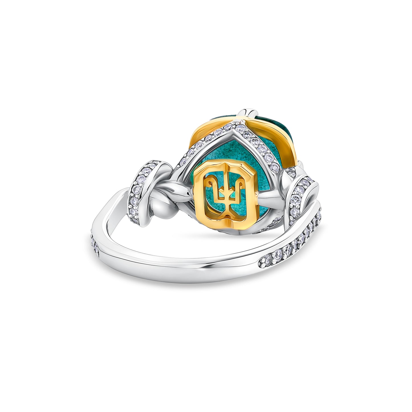 One of a Kind 4.96ct Emerald Forget Me Knot Cushion Cut ring in 22ct Yellow Gold & Platinum